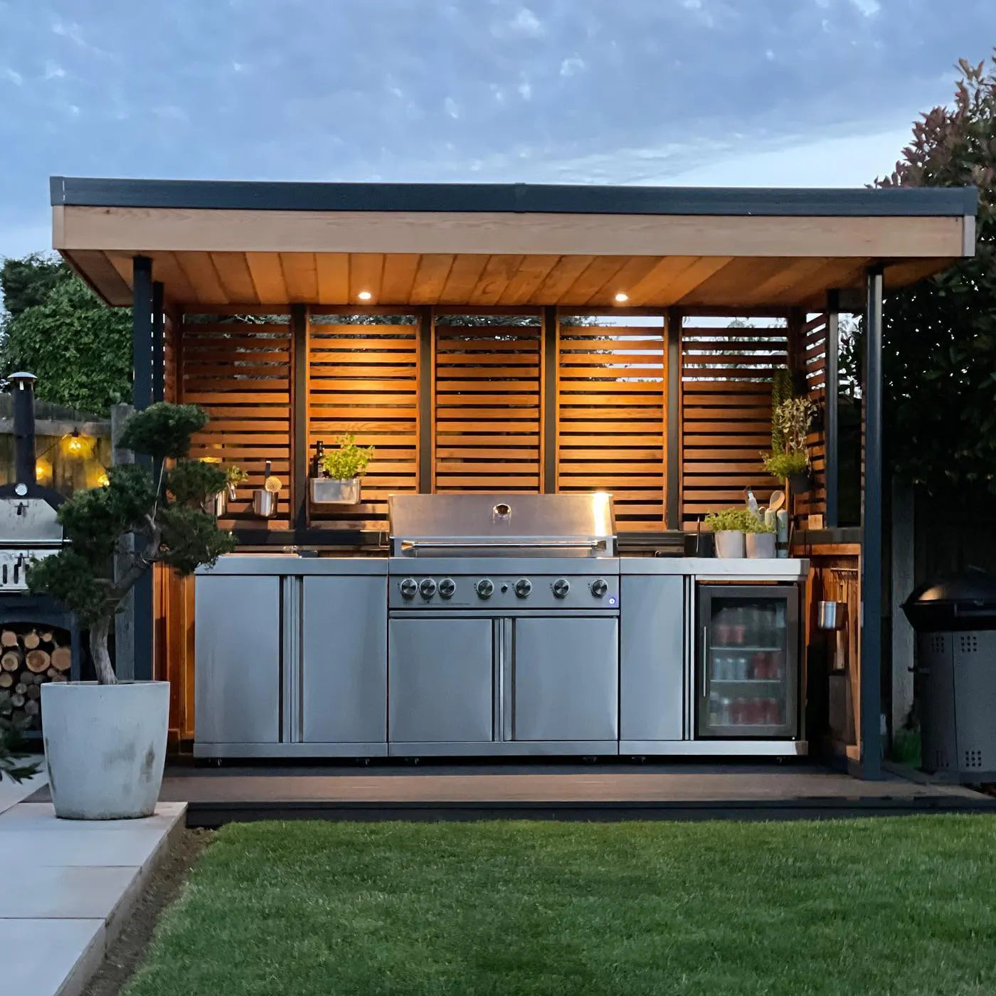 MBW Geneva Outdoor Kitchen with Grill & Storage